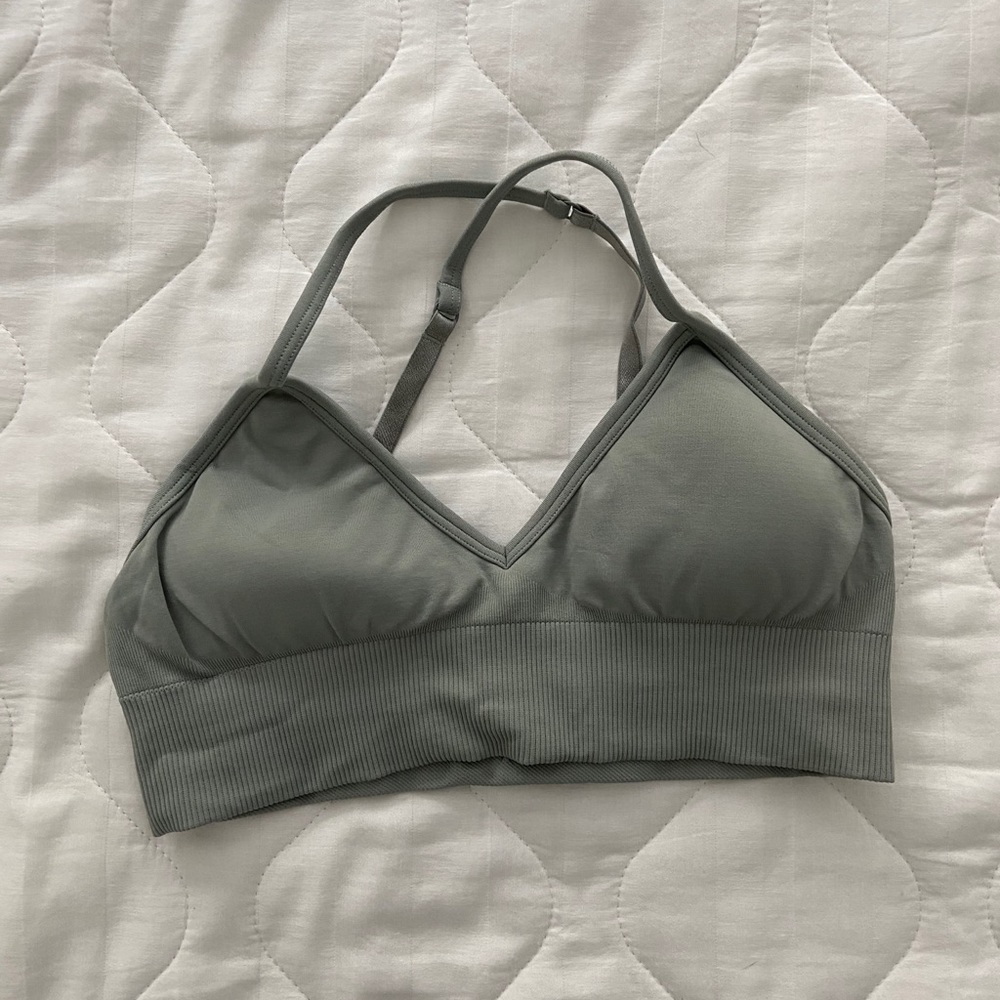 Lululemon Ebb to Street Bra